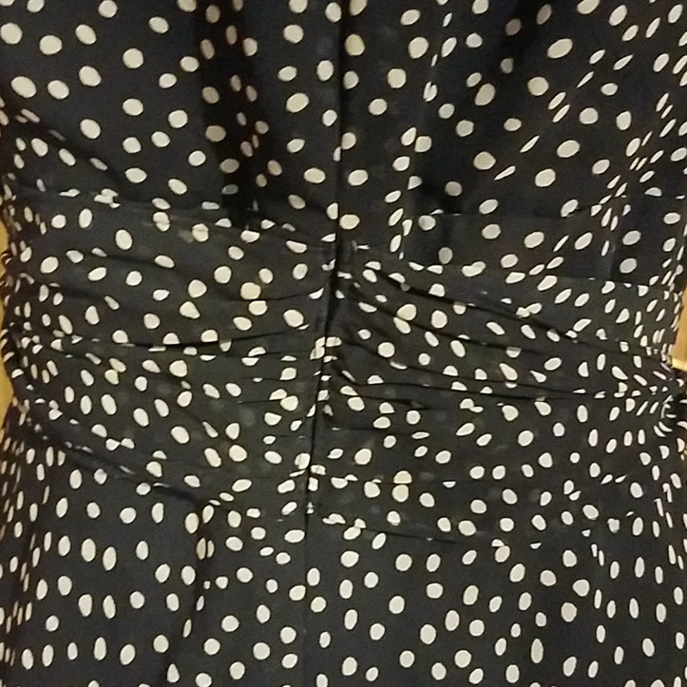 Dress - Picture 4 of 4
